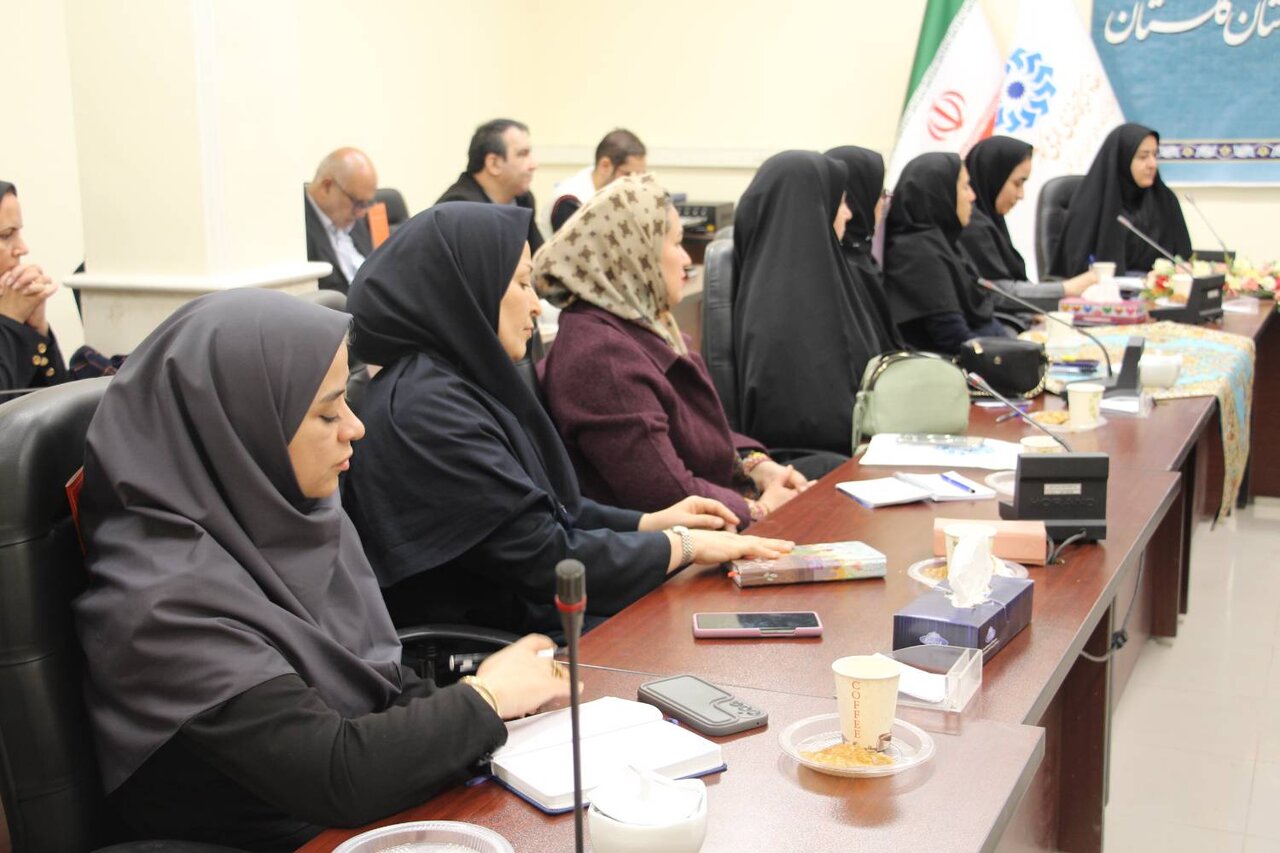 چهارمین جلسه شورای اداری کتابخانههای عمومی گلستان برگزار شد