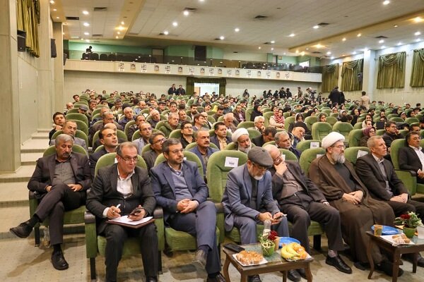 همایش ملی بزرگداشت «حسین پژمان بختیاری» برگزار شد