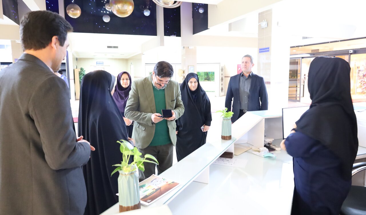 طرح «کتابخانهگردی» با حضور سرپرست معاونت توسعه کتابخانهها و ترویج کتابخوانی در آذربایجانغربی آغاز شد