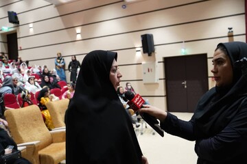 جشن شکوفه های دانایی در ایلام برگزار شد