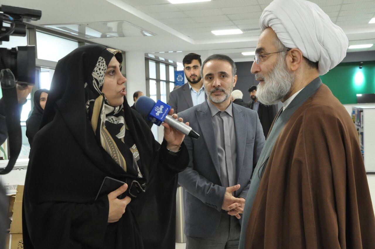 نماینده ولیفقیه در استان گیلان از پروژه کتابخانه مرکزی رشت بازدید کرد