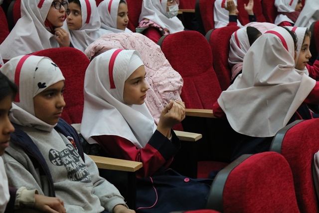 ویژهبرنامه «جشن روزه اولیها» در کتابخانه مرکزی سمنان برگزار شد