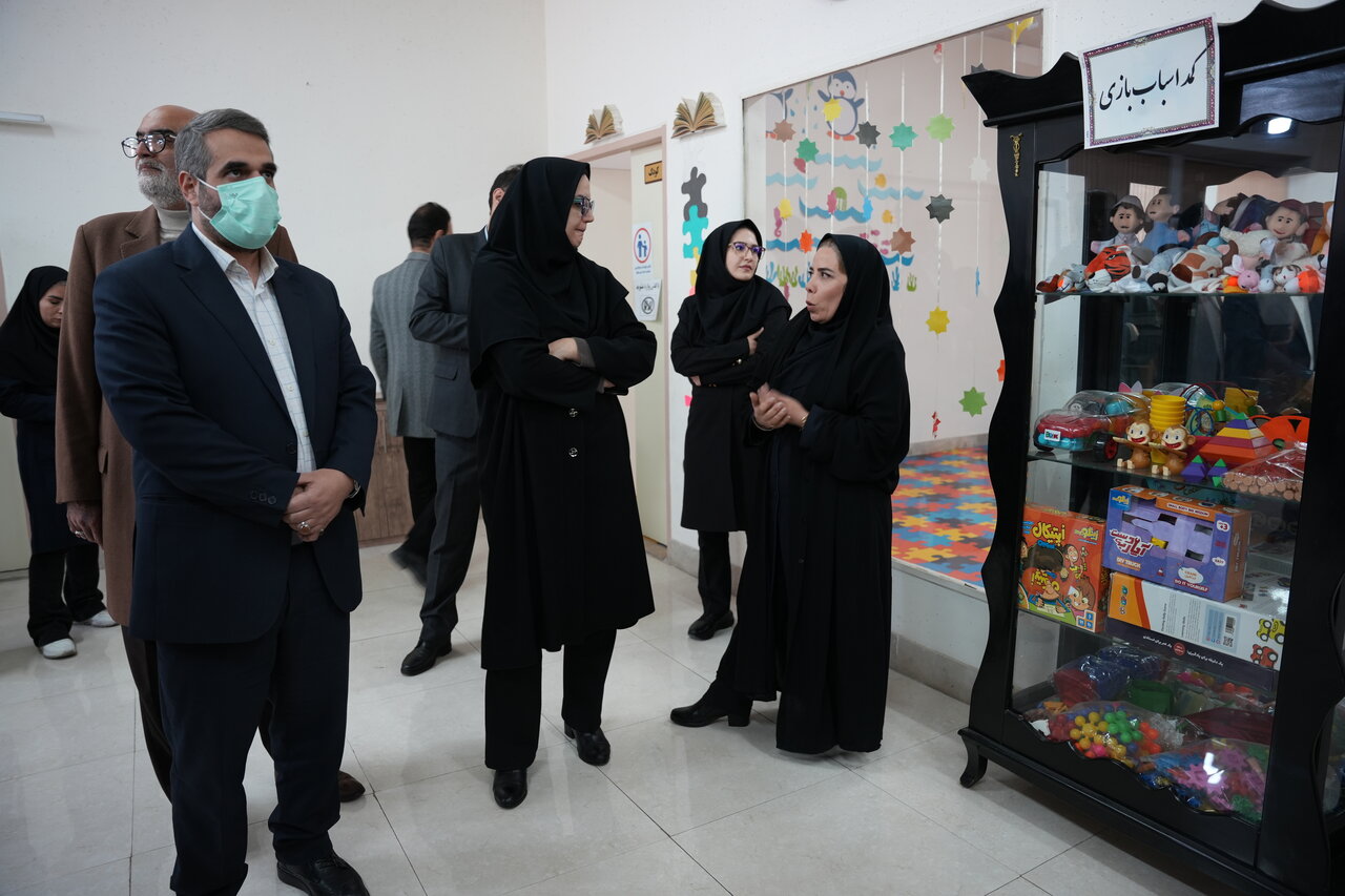 دبیرکل نهاد از کتابخانههای شهرستان ملارد بازدید کرد