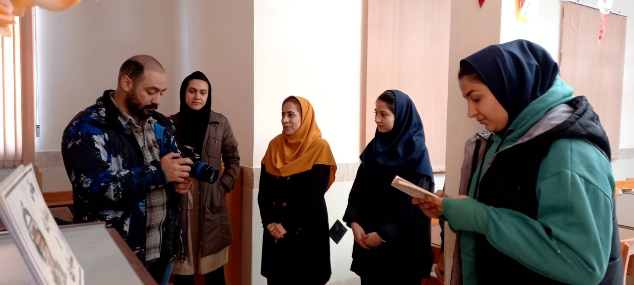 رونق «کتابخانهگردی» در کتابخانههای عمومی استان مرکزی