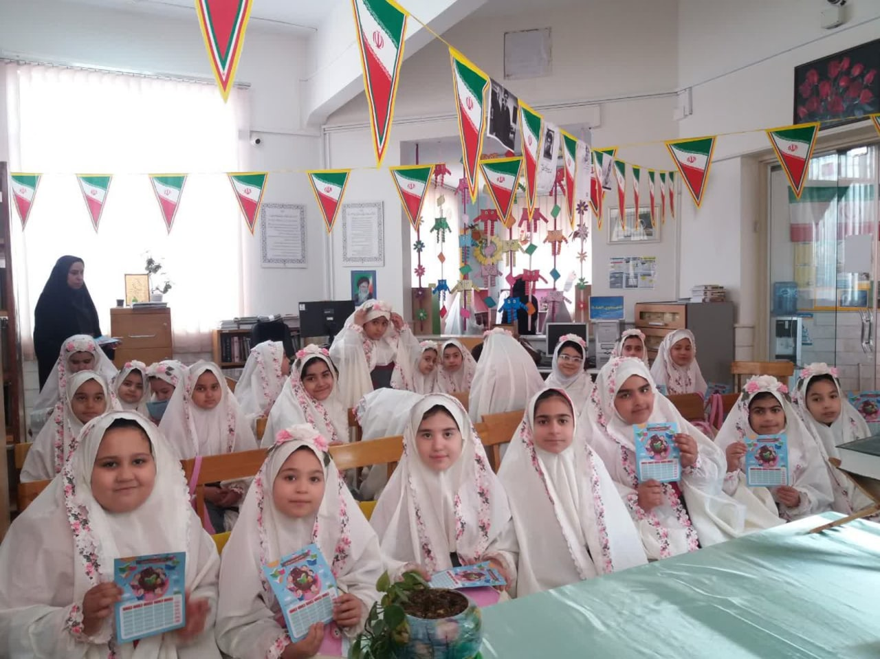 رونق «کتابخانهگردی» در کتابخانههای عمومی استان مرکزی