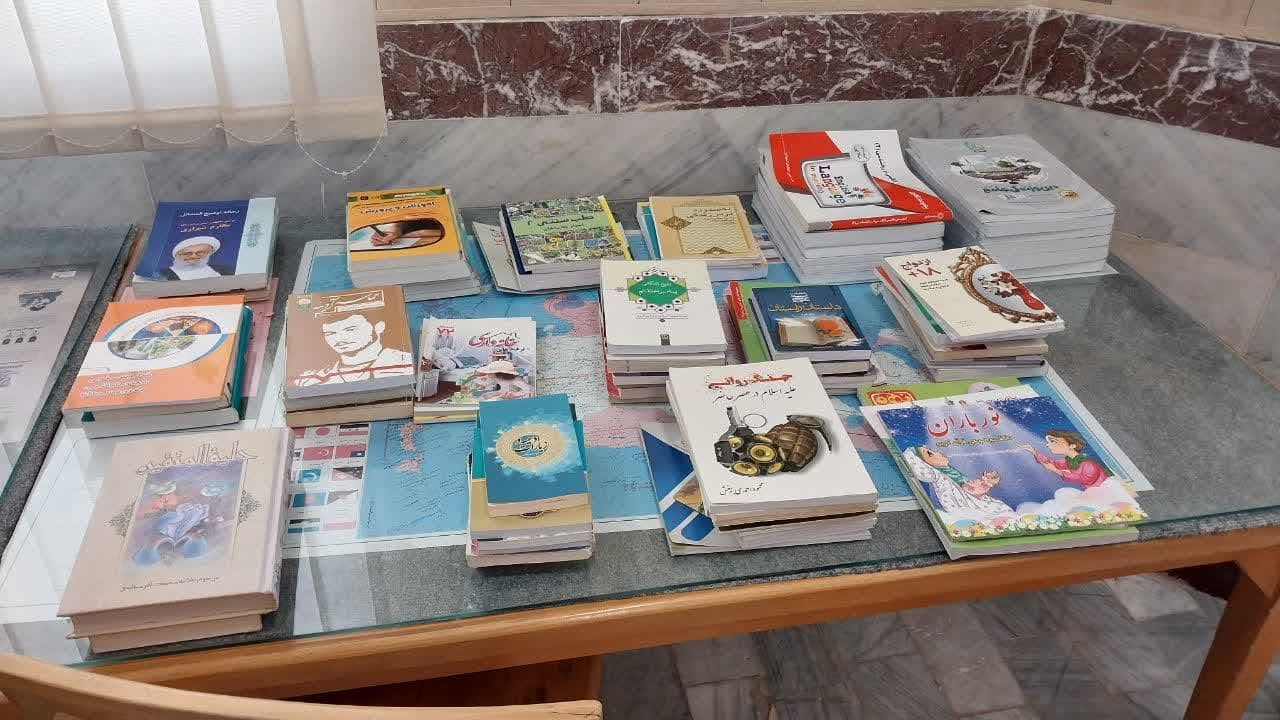 رونق «کتابخانهگردی» در کتابخانههای عمومی استان مرکزی