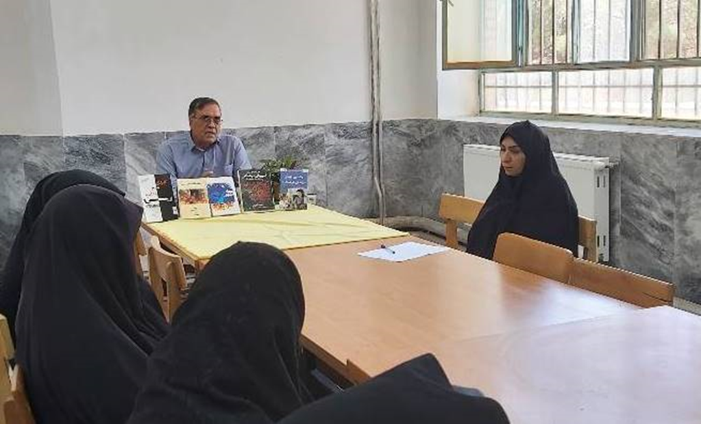 کارگاههای آموزشی با محوریت «فرزند پروری، نوجوان آگاه و هنرآموزی» برگزار شد