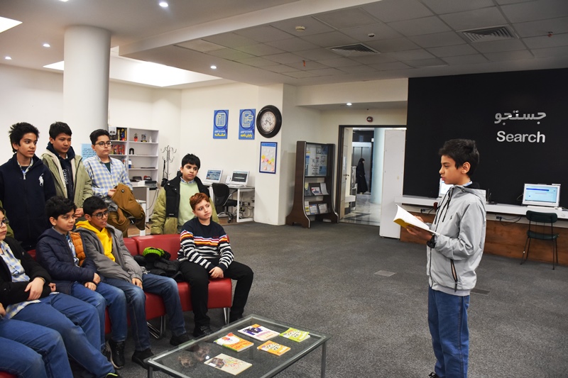 برنامههای متنوع فرهنگی در کتابخانه مرکزی امام خمینی(ره) مشهد برگزار شد