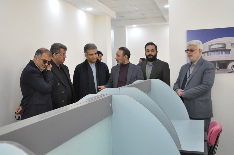 بخش فرهیختگان کتابخانه عمومی میرزا کوچک جنگلی رشت افتتاح شد