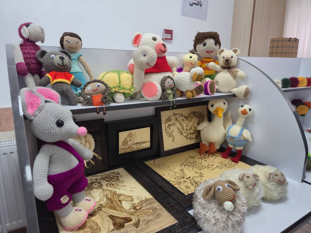 نمایشگاه توانمندیهای مهارتی اعضای کتابخانههای بیرجند برگزار شد