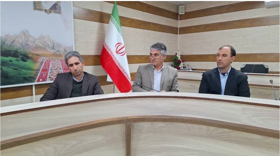 ضرورت امکانسنجی برای ایجاد کتابخانههای تخصصی مادر و کودک در پارکهای شهر اهر