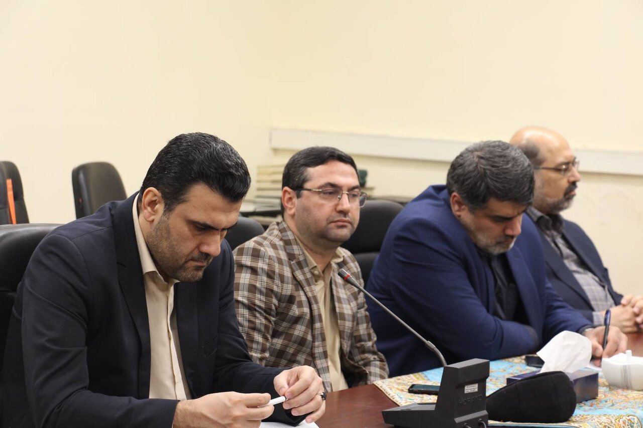 کتابخانههای عمومی باید مرکزی برای انتشار اندیشه باشند