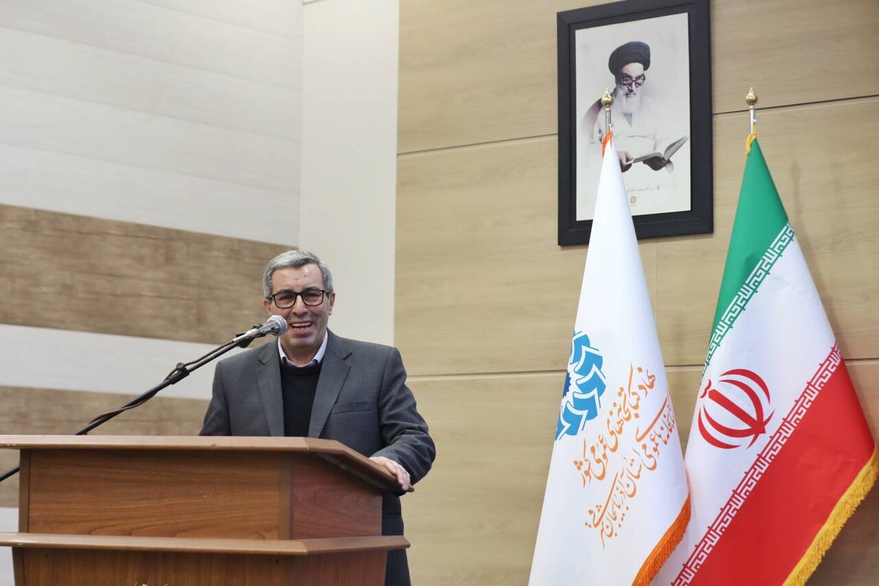 نقش ویژه خانوادهها و مدارس در ترویج فرهنگ کتابخوانی/ بچهها را با کتاب مانوس کنیم