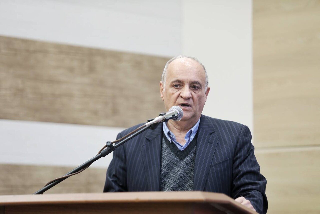 نقش ویژه خانوادهها و مدارس در ترویج فرهنگ کتابخوانی/ بچهها را با کتاب مانوس کنیم