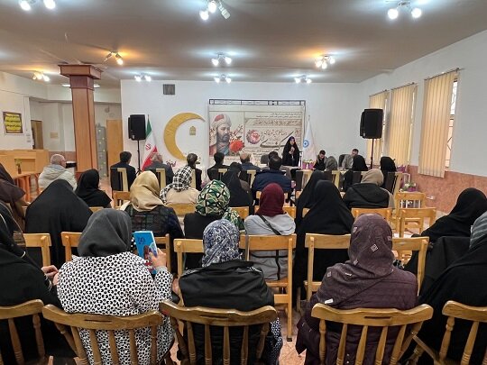 نظامی گنجوی، آینهای از نبوغ بیانتها در شعر پارسی