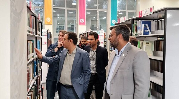 استقبال مردم از کتابخانه عمومی شهید دستغیب شیراز دلگرم کننده است