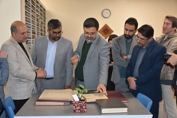 صدا و سیمای فارس با حجم بیشتری از برنامهها، از حوزه کتاب حمایت خواهد کرد