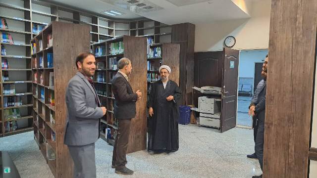 کتابخانه مشارکتی «شهیده زهرا همتیان» در دادگستری کل استان سمنان افتتاح شد