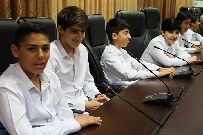 محفل انس با قرآن در کتابخانه مرکزی ارومیه برگزار شد