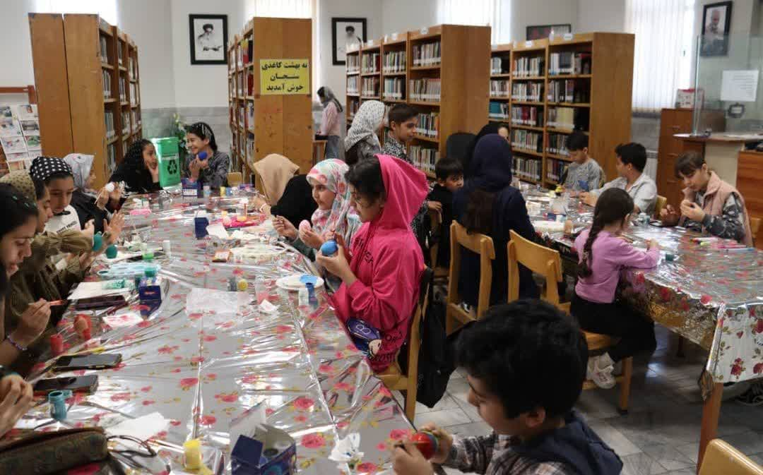 کتابخانههای عمومی استان مرکزی به استقبال بهار رفتند