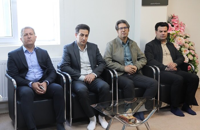 دیدار نوروزی مدیرکل کتابخانههای عمومی با نماینده ولی فقیه در آذربایجان غربی