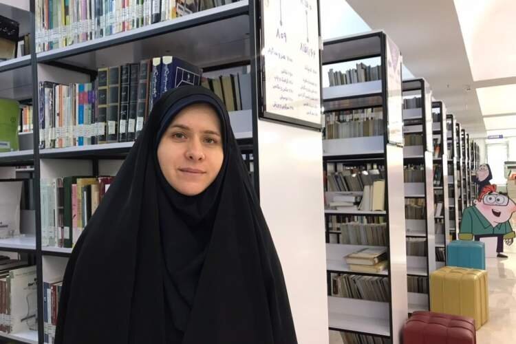 برگزاری کارگاهها و کلاسهای آموزشی کتابخانه مرکزی پارک شهر تهران در فصل بهار