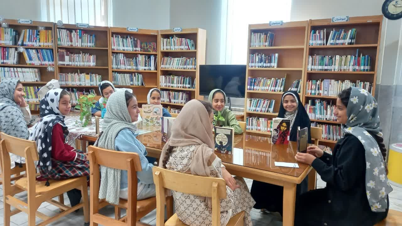 اجرای برنامههای متنوع فرهنگی ترویجی در کتابخانههای استان مرکزی