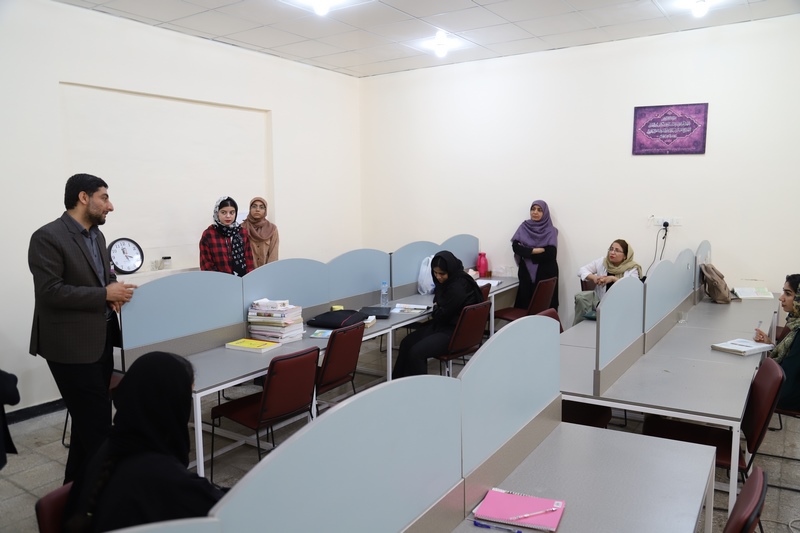 ضرورت راهاندازی کتابخانه سیار برای روستاهای شهرستان تنگستان