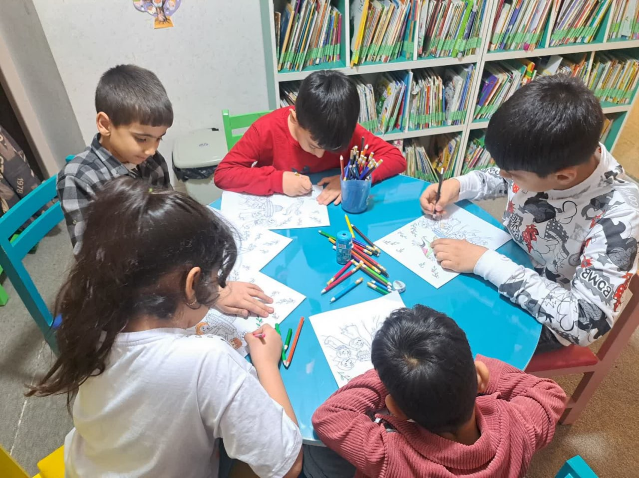 حضور گرم و پرشور کتابخوانان در کتابخانههای عمومی استان مرکزی