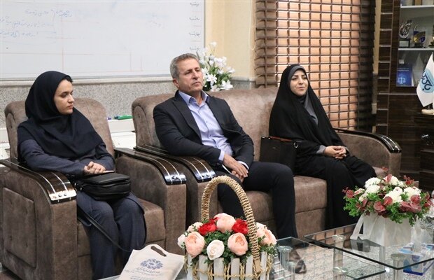 دیدار مدیرکل کتابخانههای عمومی آذربایجانغربی با رئیس سازمان فرهنگی اجتماعی و ورزشی شهرداری ارومیه