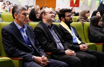 ویژه برنامه فرهنگی هنری کودکان سندرم داون در کتابخانه عمومی شهریار تبریز