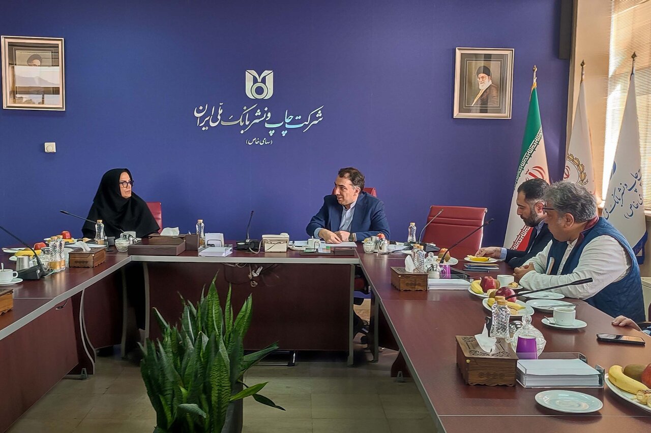 تسهیل دسترسی به کتاب و ارتقای مطالعه در جامعه نیازمند همافزایی دو مجموعه است