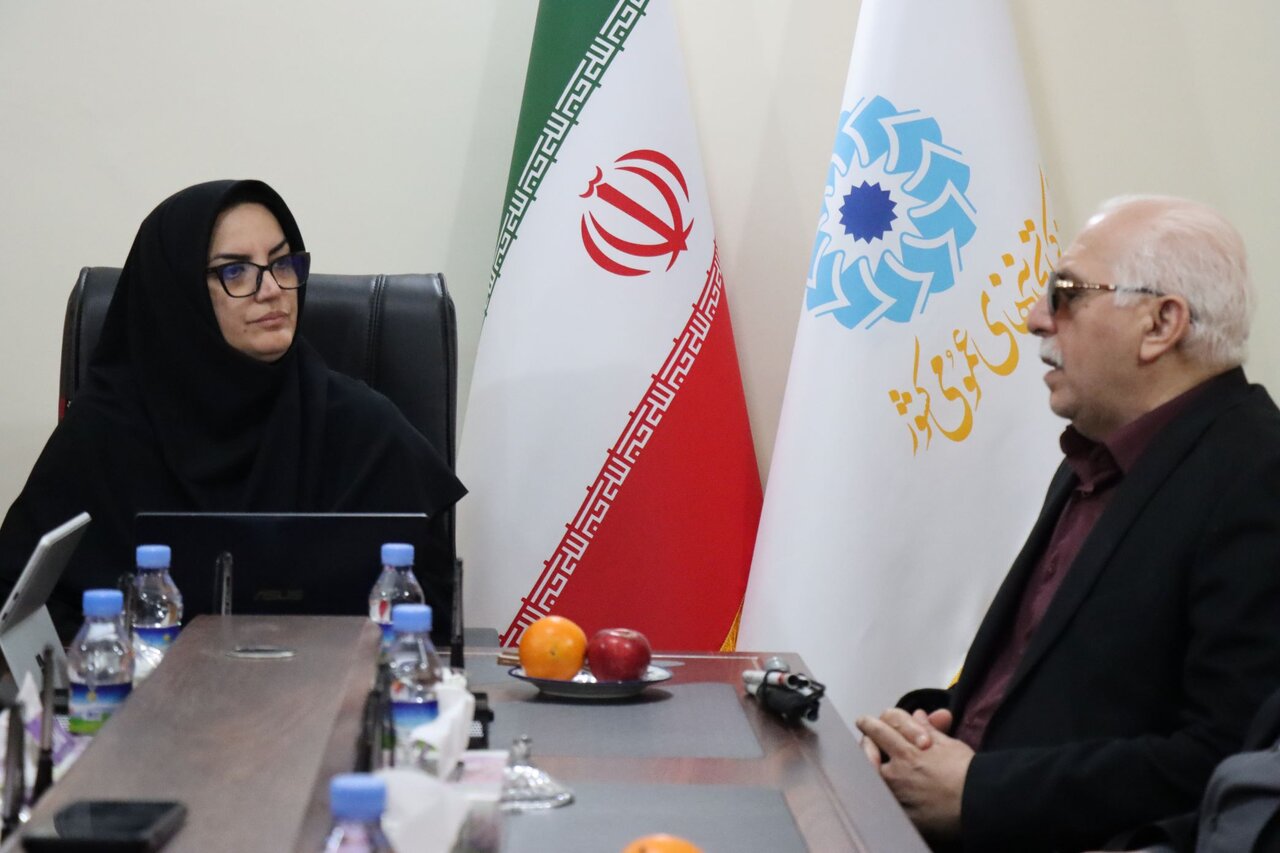 نهاد کتابخانه‌ها باید نگاه ویژه‌تری در خدمات‌رسانی به کتابخوانان نابینا داشته باشد