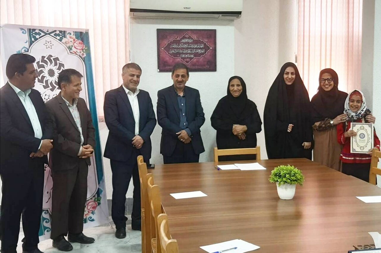 اولین جلسه انجمن کتابخانه‌های عمومی بندرگز در سال ۱۴۰۴ برگزار شد