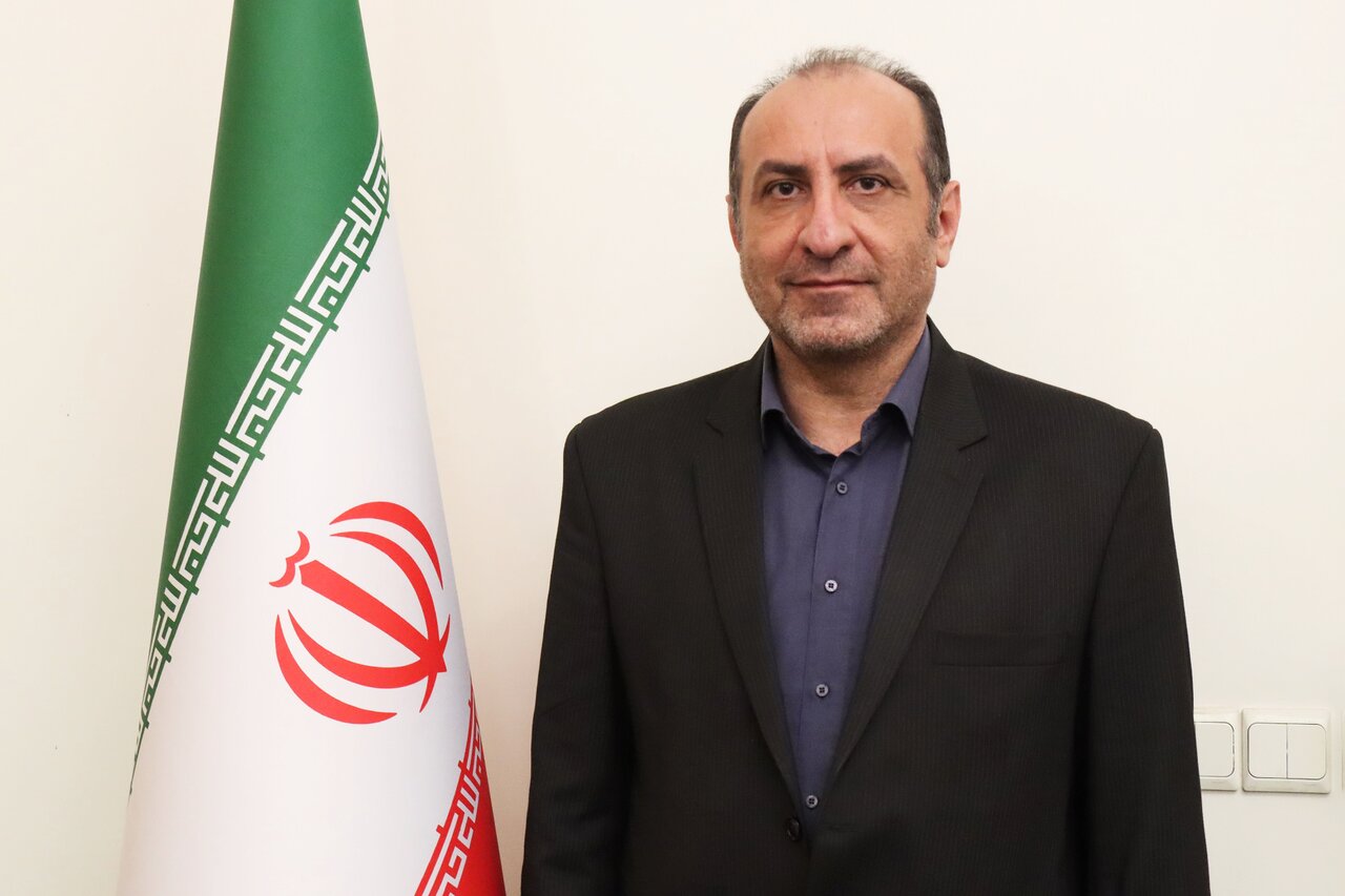 مشاور دبیر کل در امور شعر، ادبیات و محافل ادبی معرفی شد