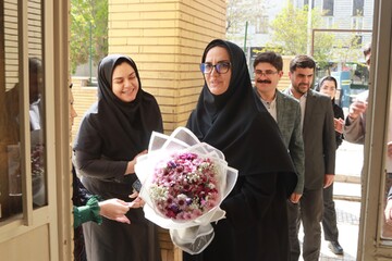 بازدید دبیرکل نهاد از کتابخانه وحدت شهرستان ابهر