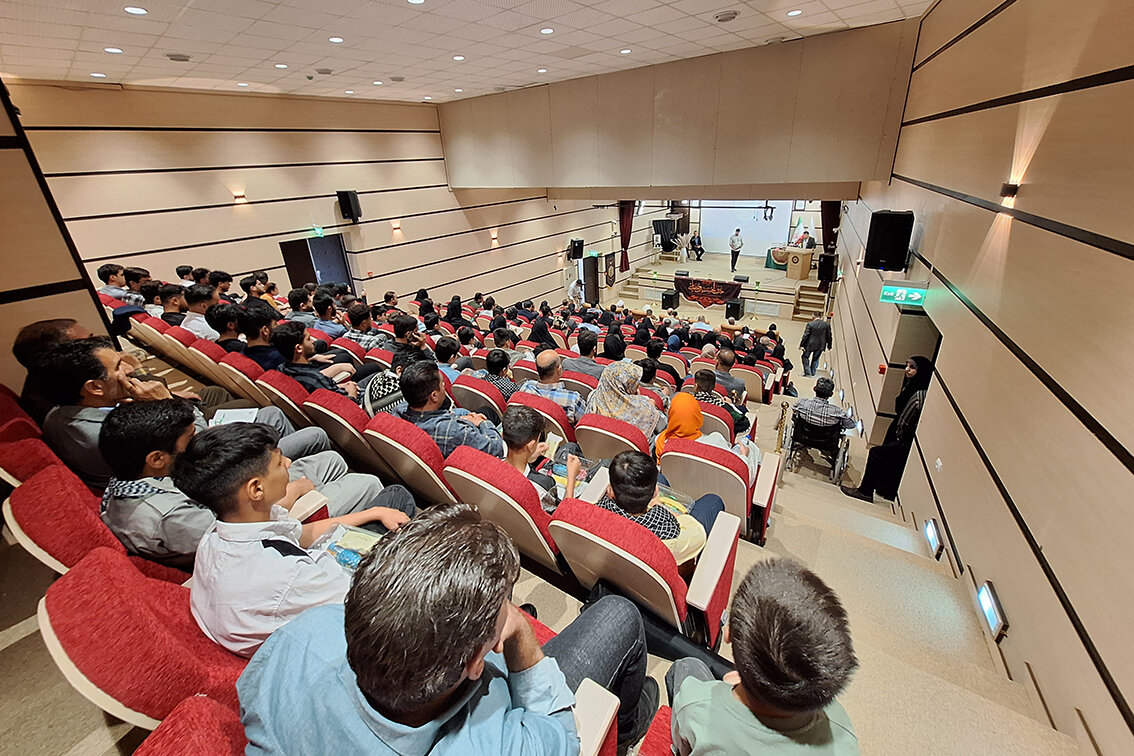 روایتگری درست عاشورا، کلید حفظ این واقعه بزرگ تاریخی