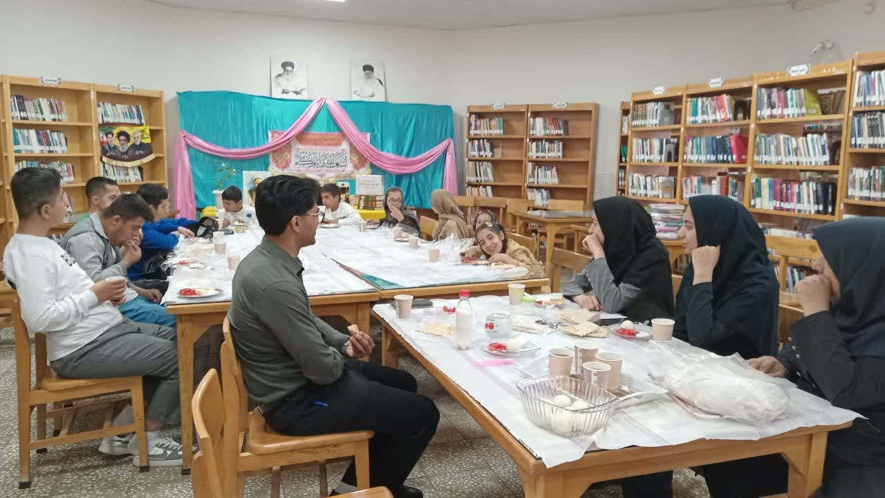 ویژه برنامه‌های کتابخوانی در کتابخانه‌های عمومی استان مرکزی