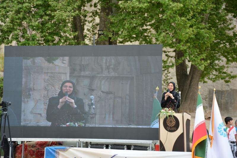 نشست «کرمانشاهی که دوستش دارم» با محوریت بلوار طاقبستان