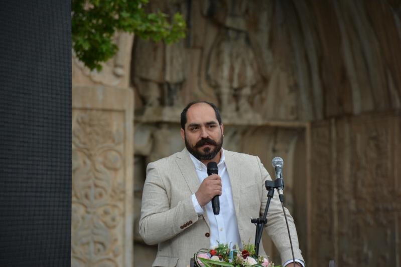 نشست «کرمانشاهی که دوستش دارم» با محوریت بلوار طاق‌بستان