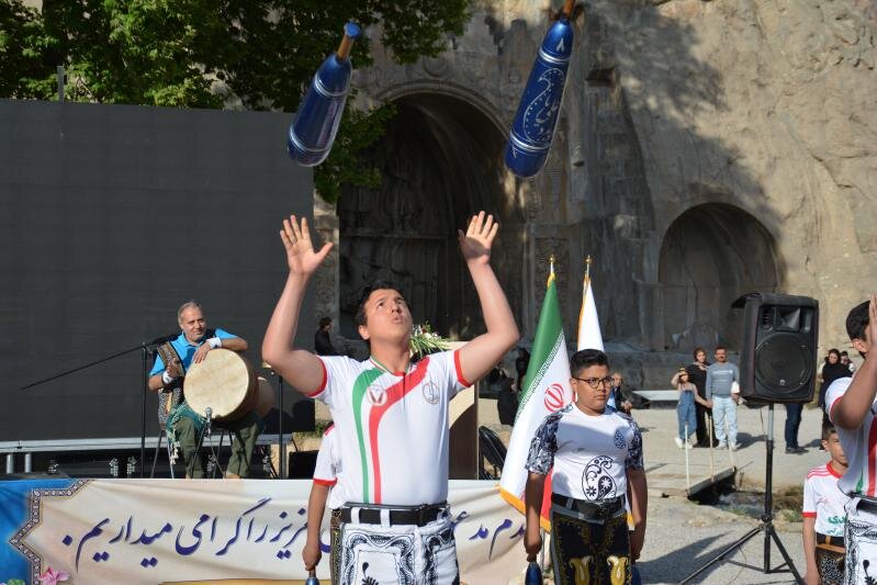 نشست «کرمانشاهی که دوستش دارم» با محوریت بلوار طاق‌بستان