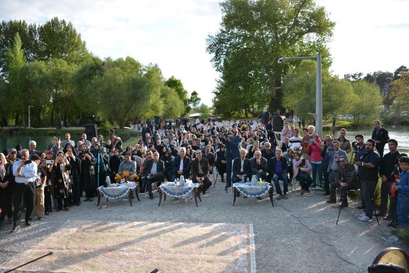 نشست «کرمانشاهی که دوستش دارم» با محوریت بلوار طاقبستان