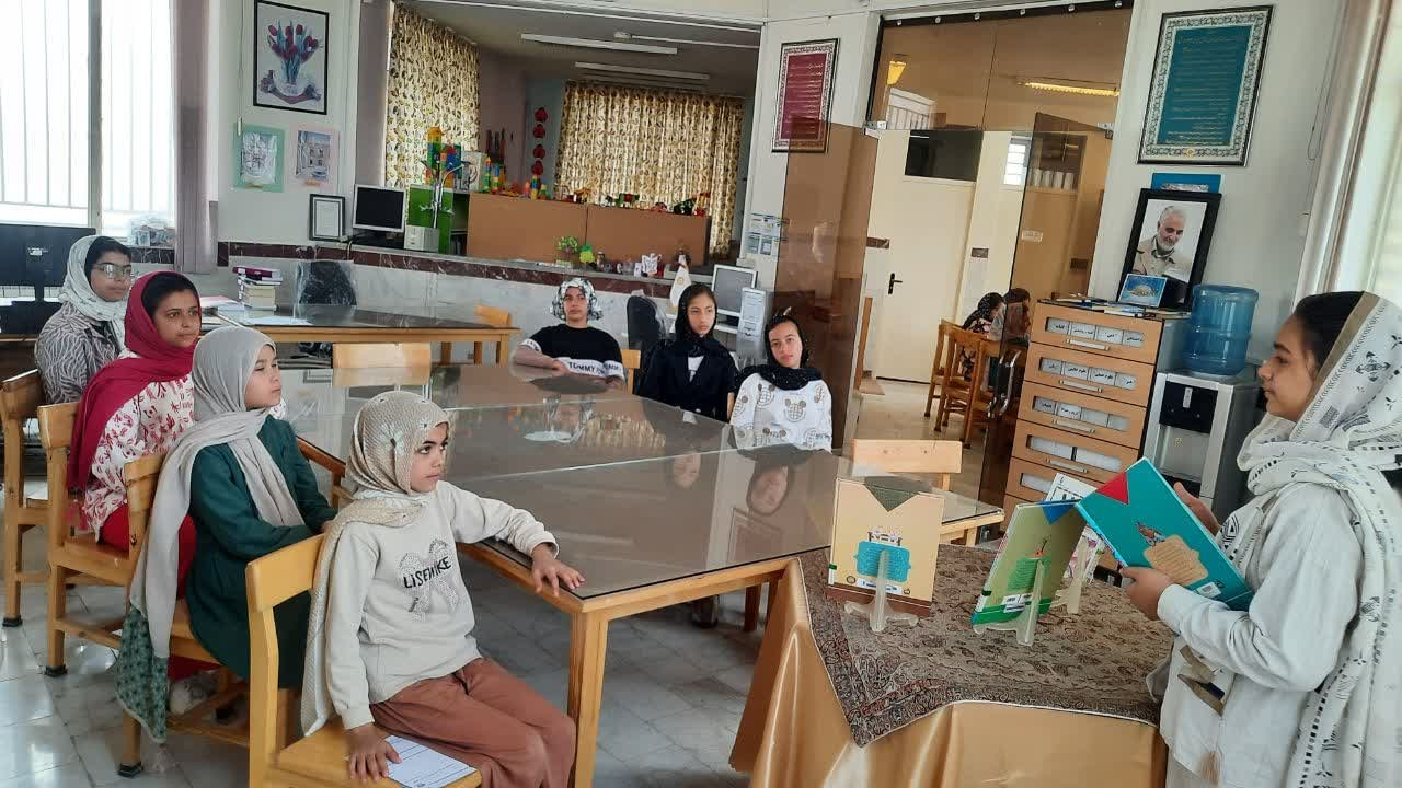 ترویج فرهنگ کتاب و کتابخوانی در کتابخانه‌های عمومی استان مرکزی