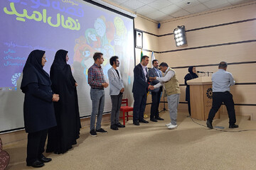 اختتامیه مرحله استانی سومین دوسالانه جشنواره قصه‌گویی «نهال امید» در کتابخانه مرکزی ایلام