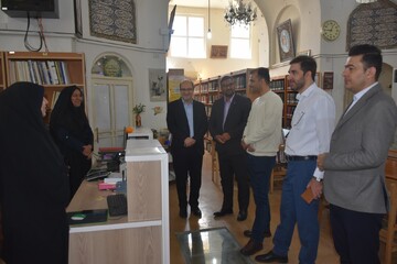 کتابخانه عمومی حافظیه شیراز