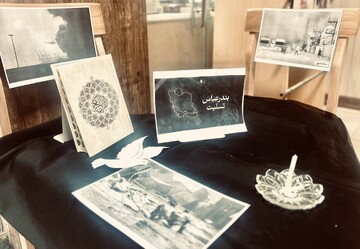 میز یادبود/ کتابخانه میثاق