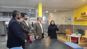 بازدید مشاور وزیر از کتابخانه  الفبا شیراز