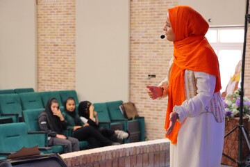 جشنواره قصه‌گویی نهال امید در یزد برگزار شد