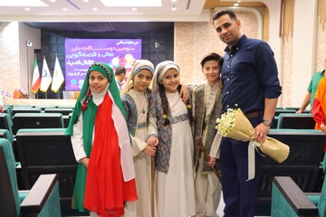 جشنواره قصه‌گویی نهال امید در یزد برگزار شد