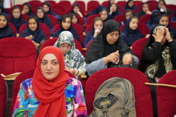 قصه گویی «نهال امید» در استان مرکزی